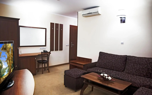 Hotel Favorit