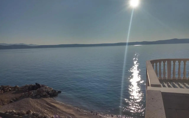 Apartmani Mira