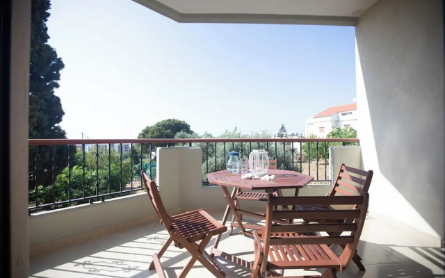 Akl - Chic Apts & Balconies in Batroun
