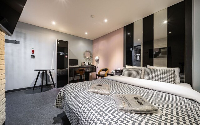 Yongin Yangji Banner Hotel