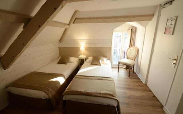 Demeures & Châteaux - Hôtel de la porte Saint-Malo - DINAN