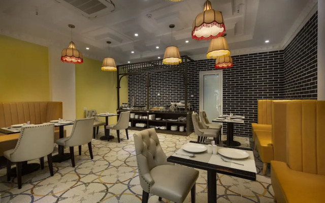 Adaline Hotel & Apartment