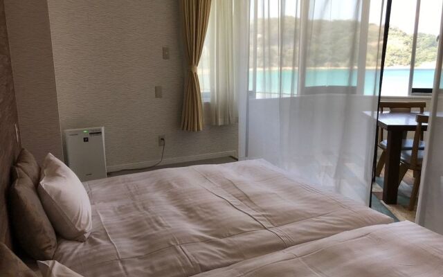 Moon Rivage