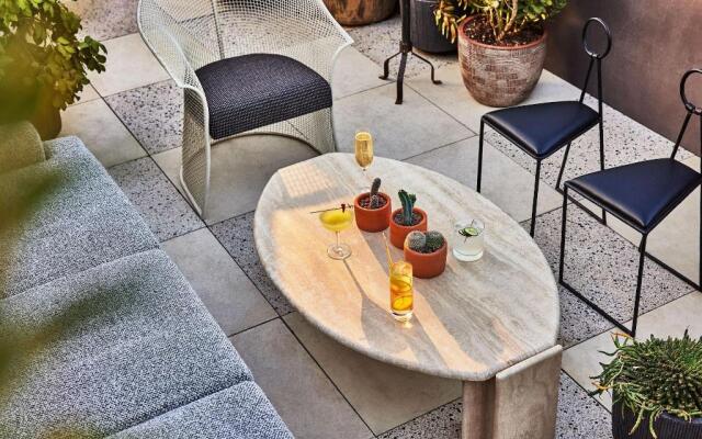 Downtown Los Angeles Proper Hotel, a Member of Design Hotels