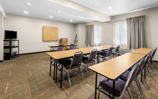 Sleep Inn & Suites Kingsport TriCities Airport