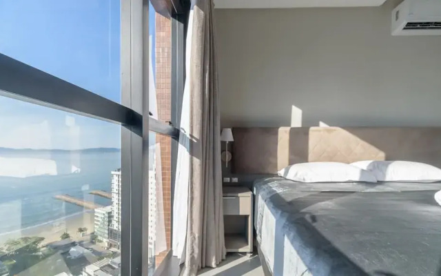 MHFA Studios em Prédio Luxuoso Vista Mar