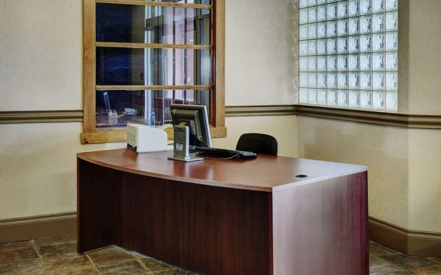 Lakeview Inns & Suites Fort Saskatchewan