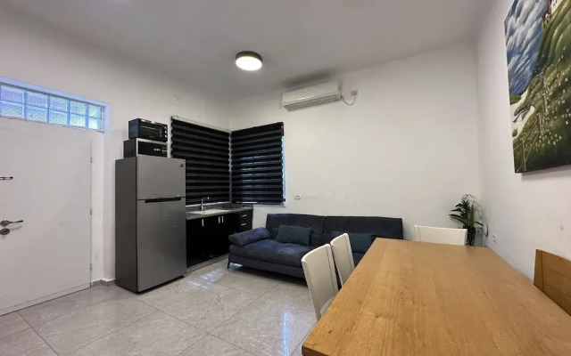 Ha-Yarkon Thirty Nine