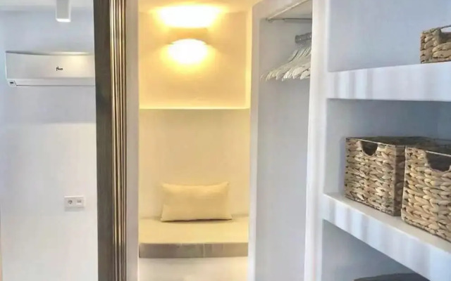 Afluencia Suite - Naoussa