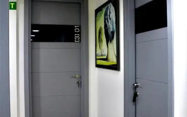 Queen Hostel