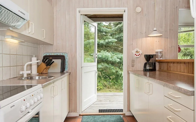 6 Person Holiday Home in Ebeltoft-by Traum