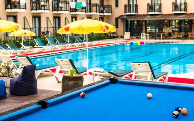 Bahar Hotel (+12 Adult )