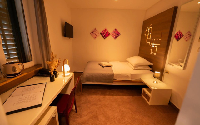 Slavija Culture Heritage Hotel