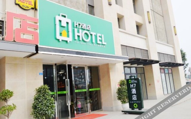 H7 Hotel