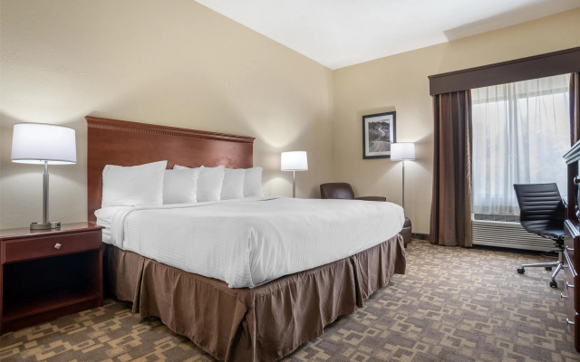 Best Western Opp Inn