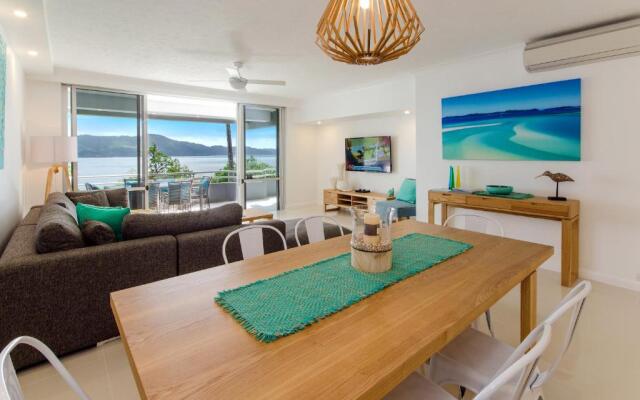 Fully Renovated Frangipani Beach Front Apartments