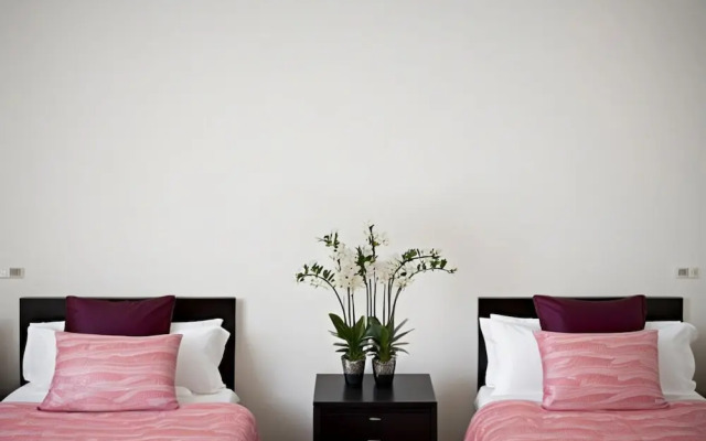 Luxury City View Apartment in London