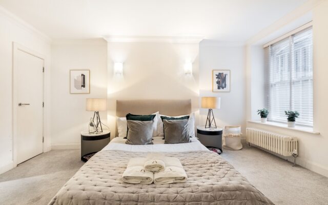 2 Bdr In Knightsbridge By The Residences