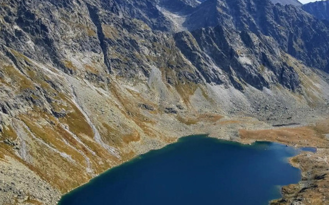 Mountain View Studio Apartment