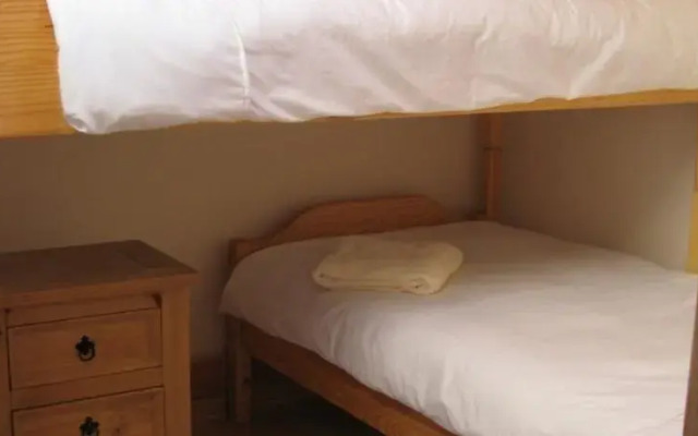 Tonel Cottage