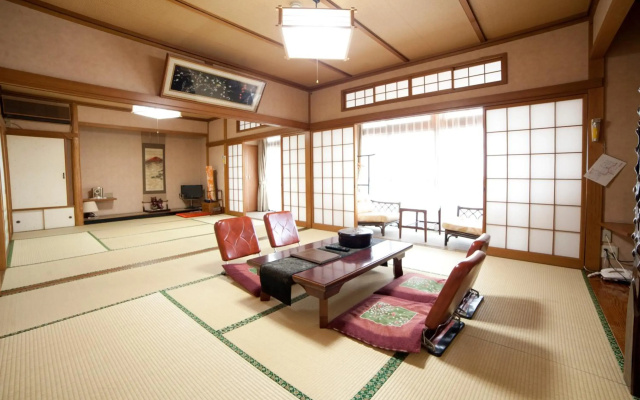 Hinodeya Ryokan