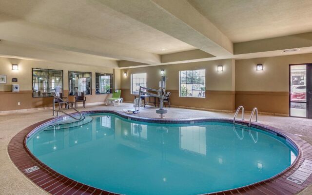 Comfort Inn & Suites Paris