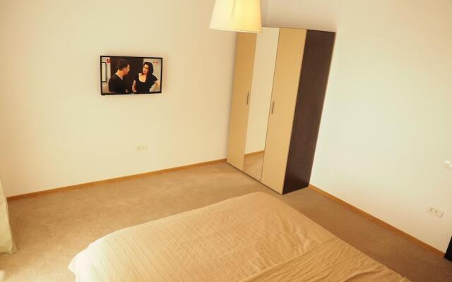 5 Star Residence