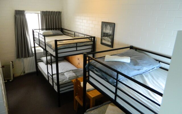 Enzian Hotel - Mt Buller
