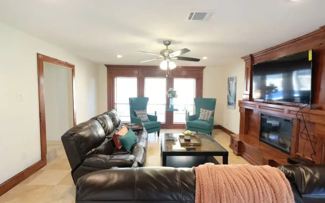 6Bdrm 4Bath 12Beds - Vacation Pool House