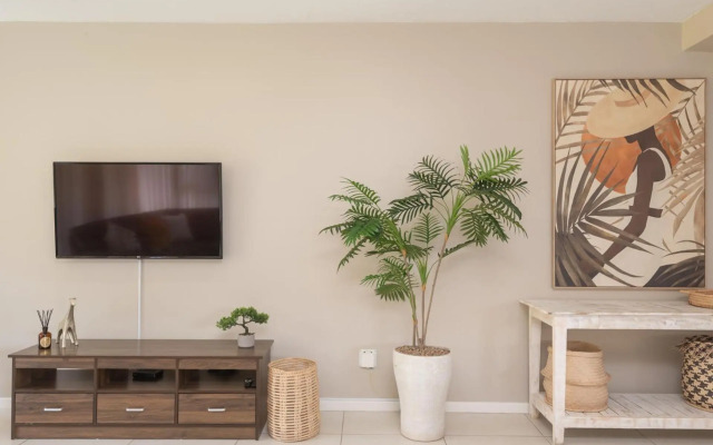 Zimbali Wedge Unit 42