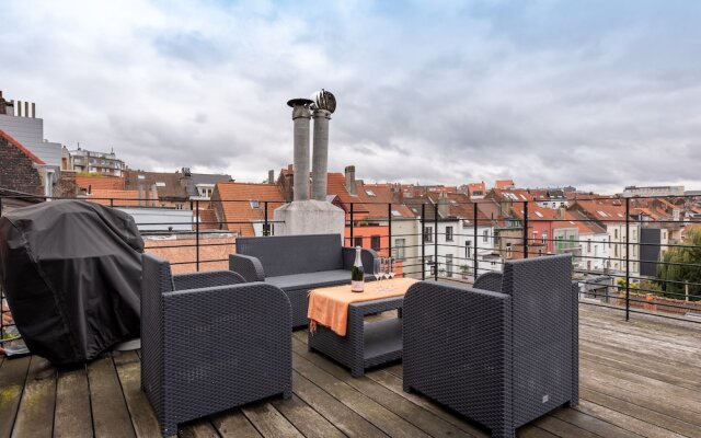 Europea Luxury Duplex Residence Flagey