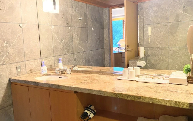 Dadu Fuji Resort House