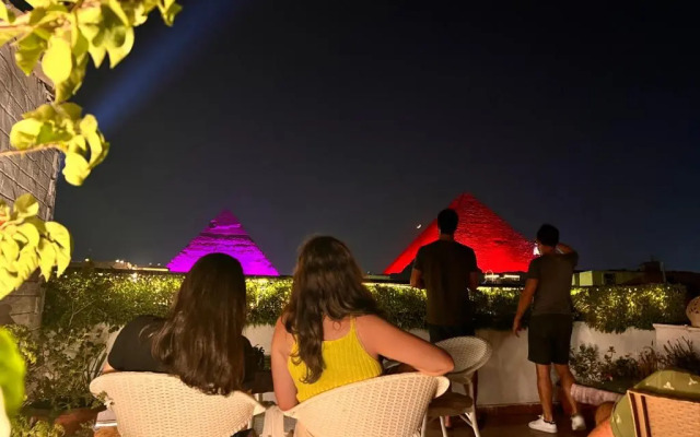 Pyramids Top Inn