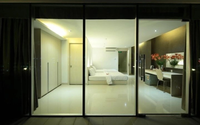 Tristar Hotel