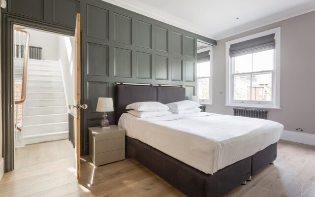 Priory Road West By Onefinestay