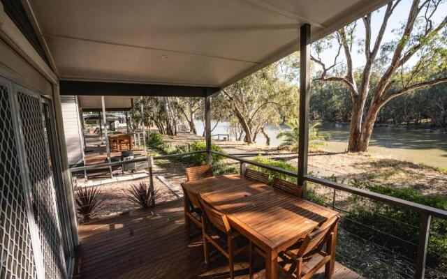 McLean Beach Holiday Park