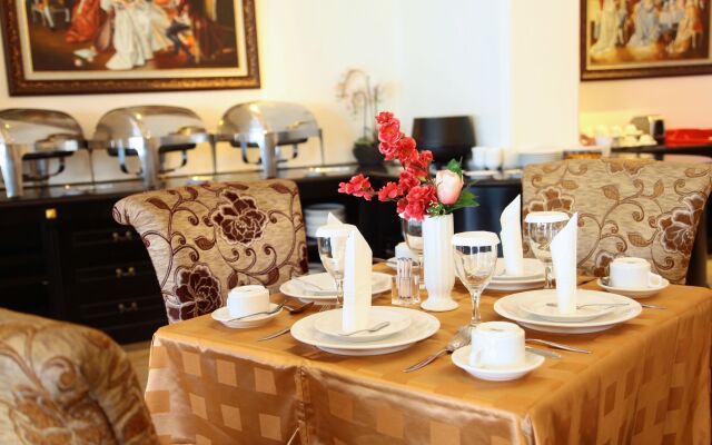 Hotel Sutomo