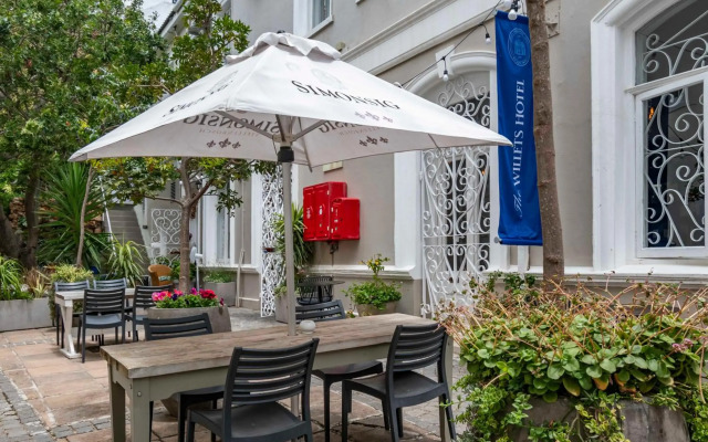 Willets Hotel