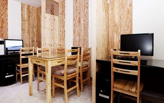 Joy Plus Hotel