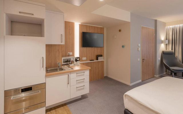 Holiday Inn Express and Suites Potsdam by IHG