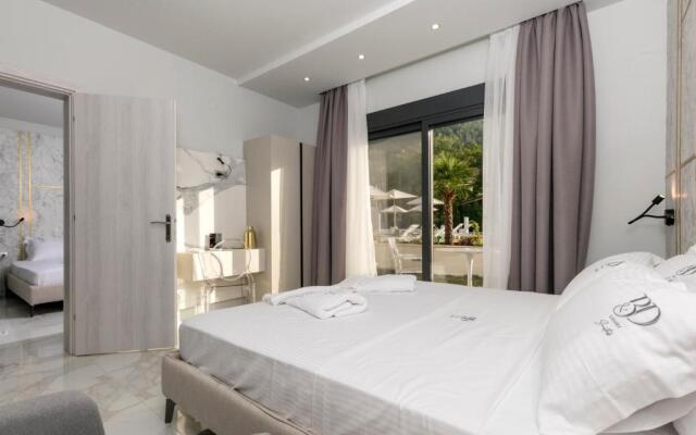B&D Luxury Suites