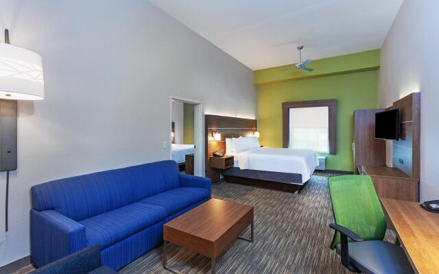 Holiday Inn Express Hotel & Suites PORT ARTHUR, an IHG Hotel