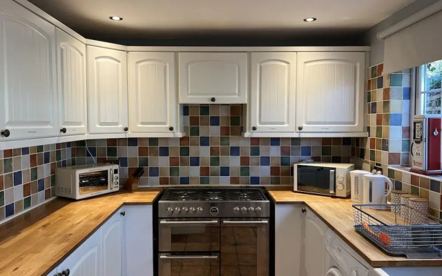 Lancaster Close Serviced Accommodation