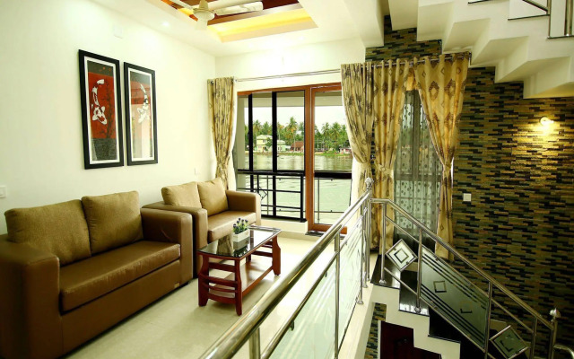 OYO 2589 Hotel Captains Cabin