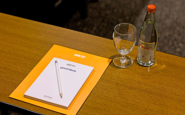 Park Inn By Radisson Clark