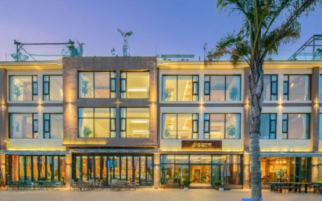 Serene Brit Boutique Hotel Fuxian Lake