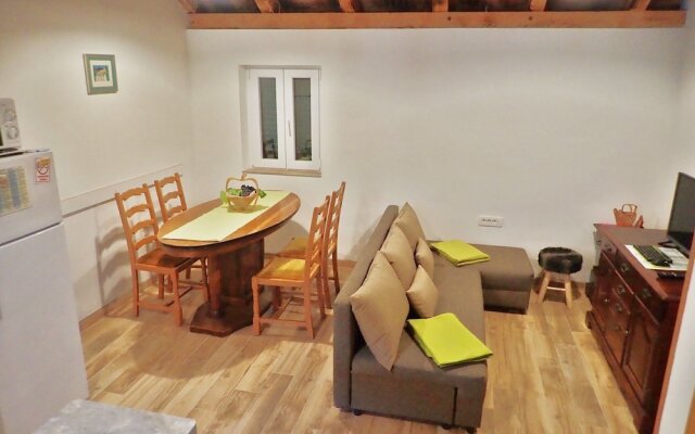 Mareta - Apartment in a stone house