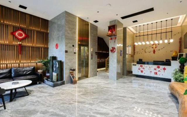 New Lotus Hotel