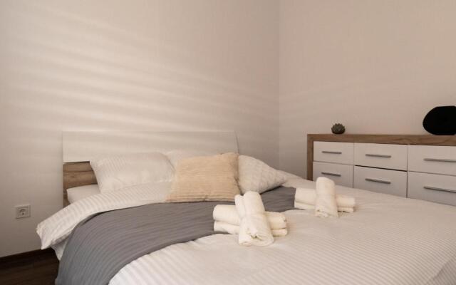 The Nook Apartment - only 15 mins to Poiana Brasov