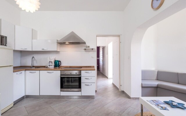 Awesome Apartment in Rab With Wifi and 2 Bedrooms